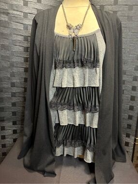 AGB Gray and Black Layered Pleat-Trim Tank